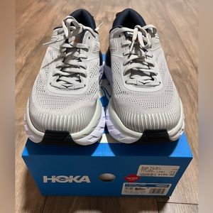 Hoka Bondi 7